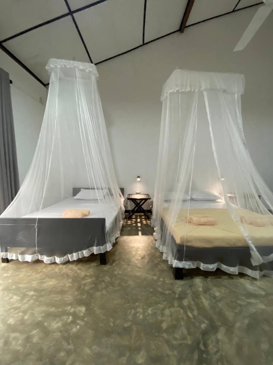 Pearl Villa Rooms&Hostel Unawatuna Esterno foto
