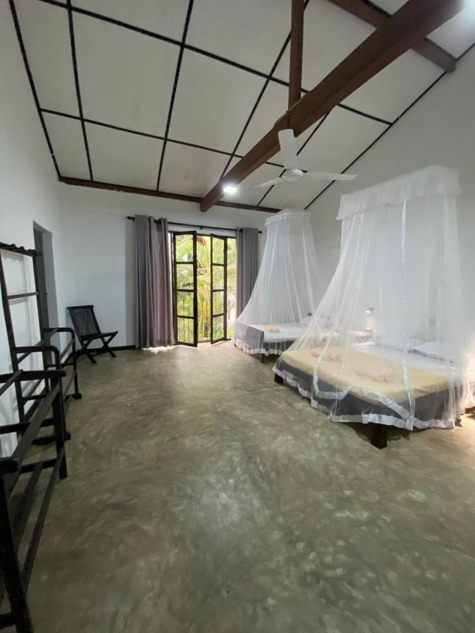 Pearl Villa Rooms&Hostel Unawatuna Esterno foto
