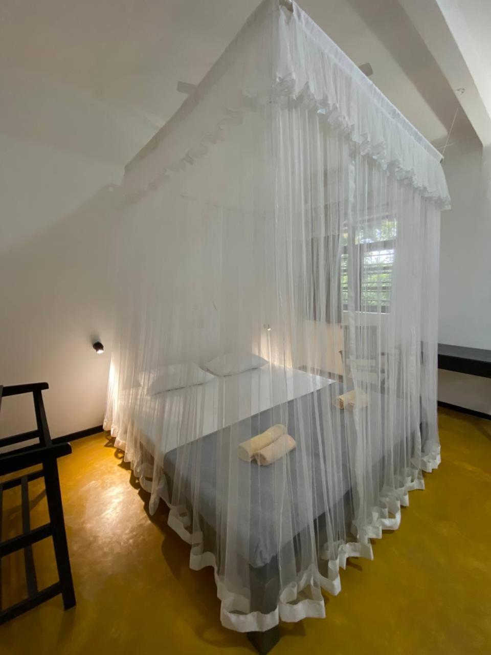 Pearl Villa Rooms&Hostel Unawatuna Esterno foto