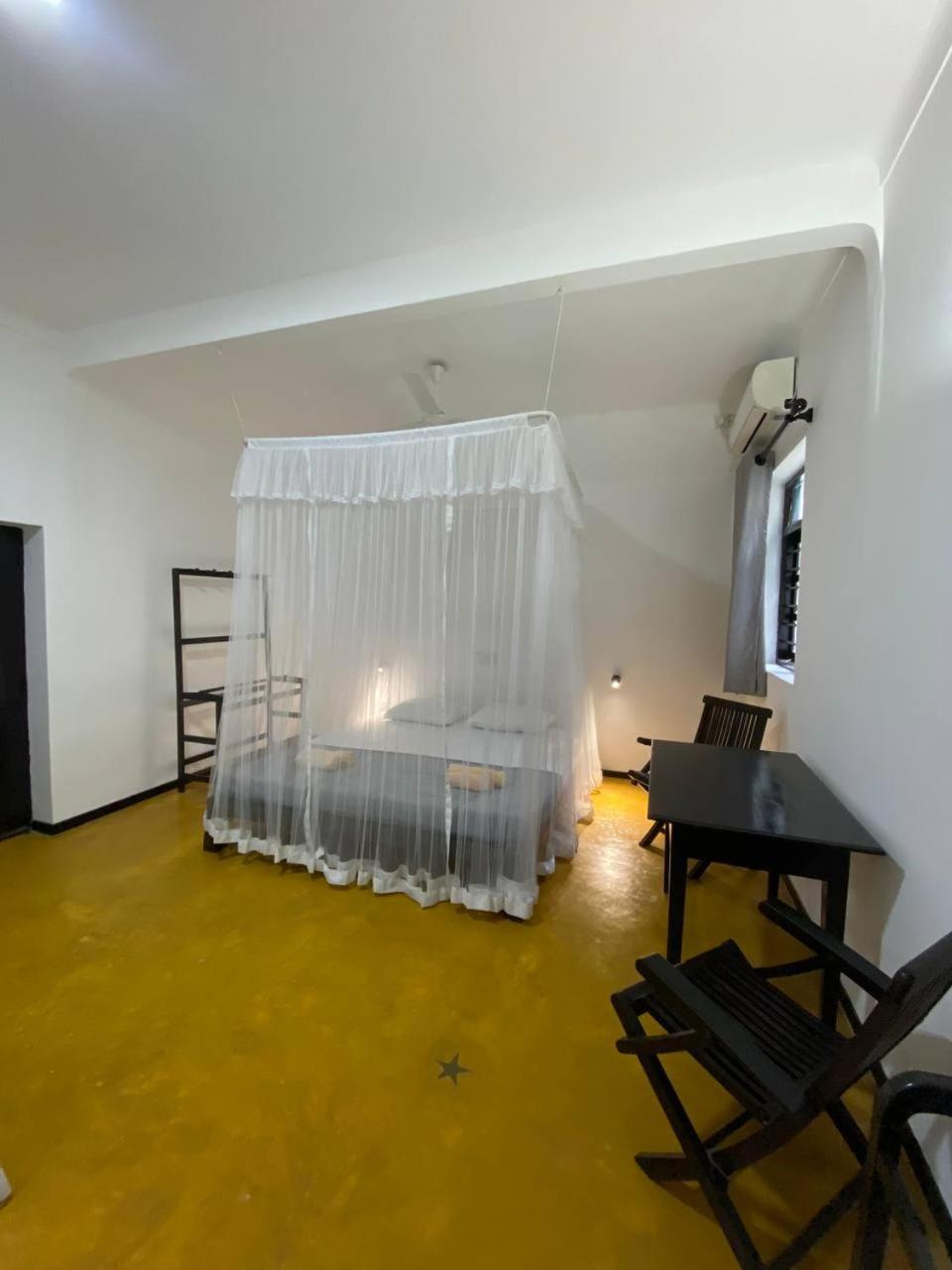 Pearl Villa Rooms&Hostel Unawatuna Esterno foto