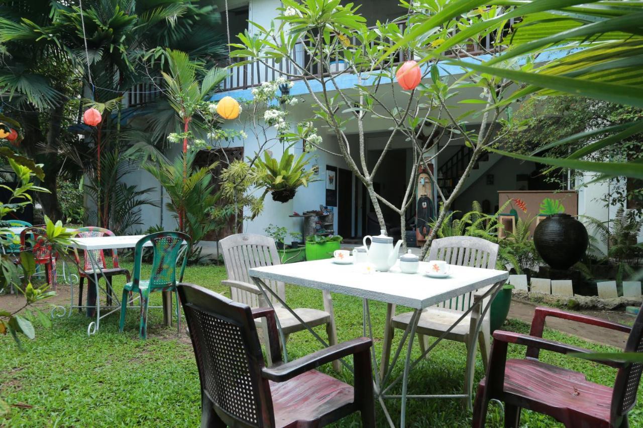 Pearl Villa Rooms&Hostel Unawatuna Esterno foto